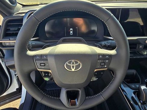 Certified 2026 Toyota Crown Platinum image 28