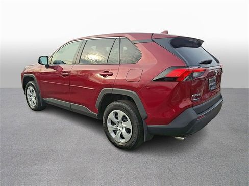 Used 2024 Toyota RAV4 LE image 6