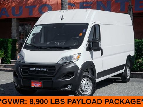 Used 2025 RAM ProMaster 2500 w/ Convenience Group FWD image 4