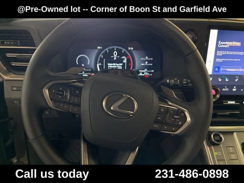 Used 2026 Lexus GX 550 w/ Accessory Package (2T) AWD/4WD image 20