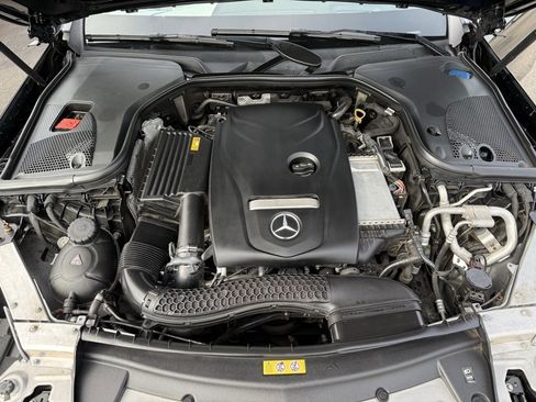 Certified 2018 Mercedes-Benz E 300 image 23