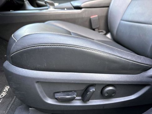 Used 2021 INFINITI QX50 Luxe image 9