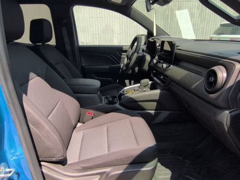 Used 2023 Chevrolet Colorado Trail Boss w/ Advanced Trailering Package AWD/4WD image 29