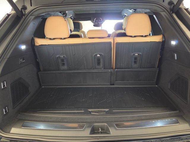 New 2026 Cadillac Escalade IQ Sport 2 w/ LPO, Floor Liner Package AWD/4WD image 15