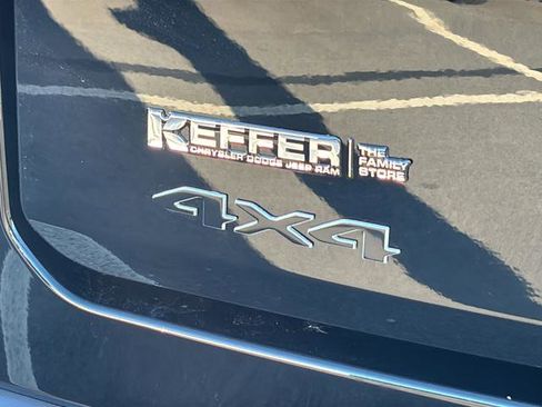 New 2026 Jeep Grand Wagoneer Summit image 13