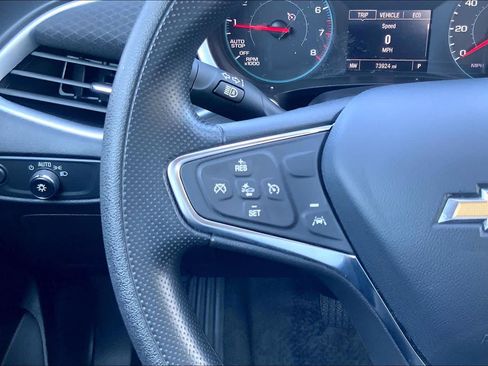 Used 2023 Chevrolet Malibu LS FWD image 21