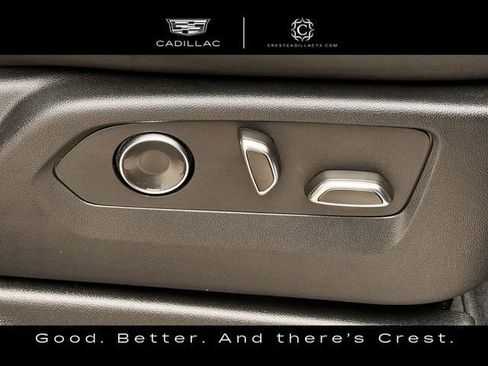 Used 2024 Cadillac Escalade Luxury AWD/4WD image 32