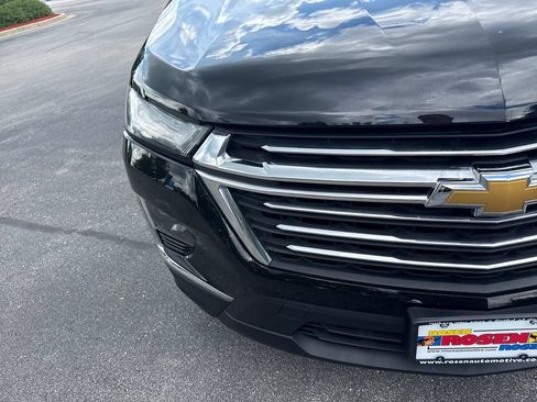 Used 2023 Chevrolet Traverse LT AWD/4WD image 40