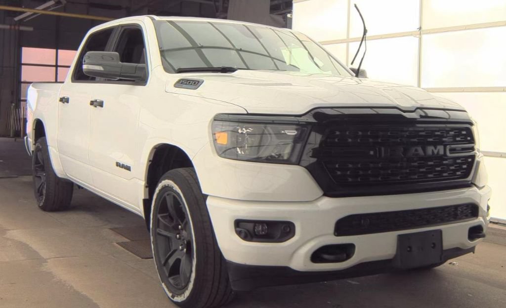 Used 2024 RAM 1500 Big Horn AWD/4WD image 4