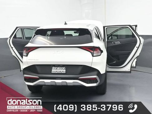 Used 2025 Kia Sportage LX FWD image 24