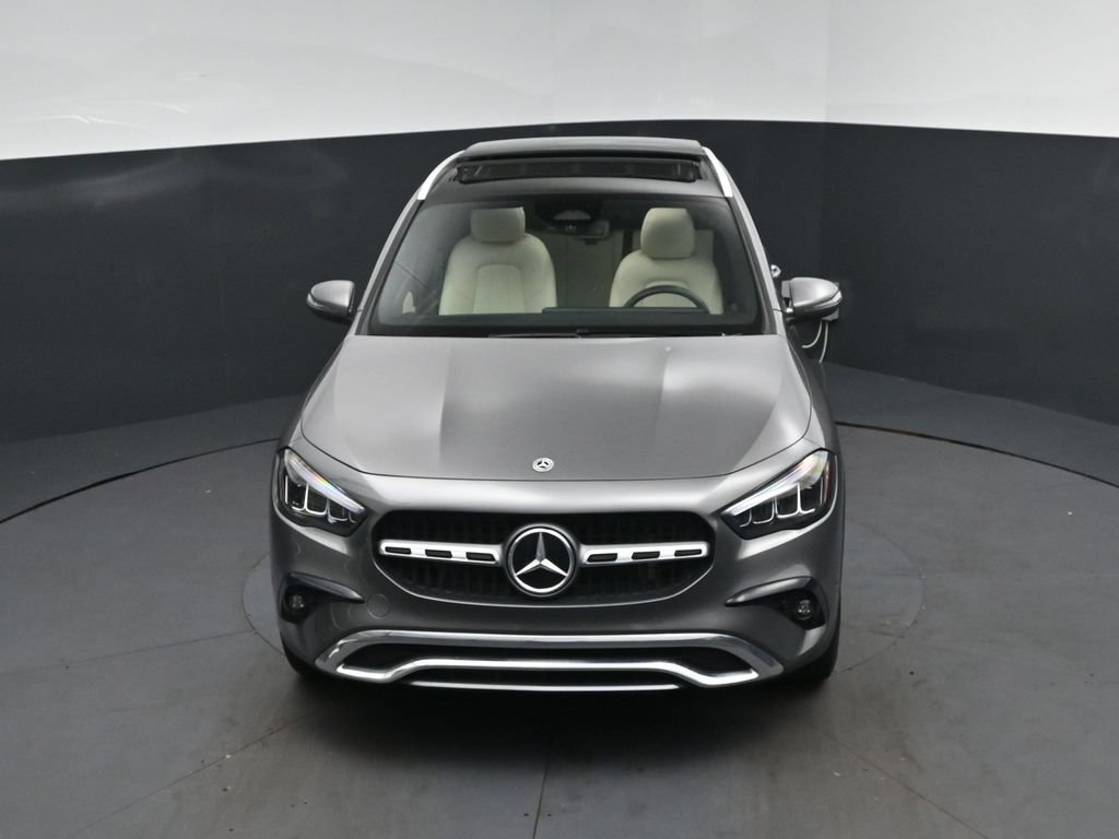 Used 2025 Mercedes-Benz GLA 250 image 32