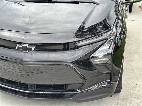Used 2023 Chevrolet Bolt LT image 16