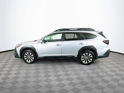 Used 2023 Subaru Outback Limited AWD/4WD image 6
