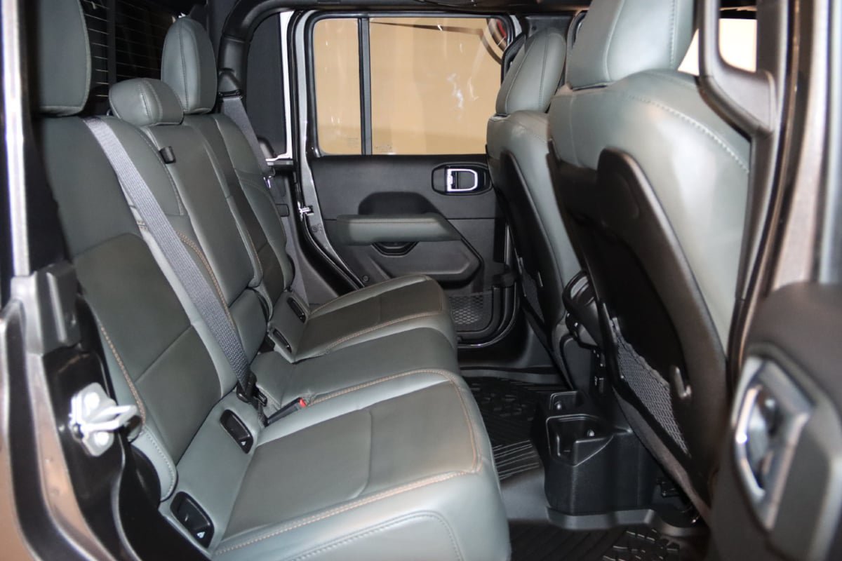 Used 2026 Jeep Gladiator Mojave AWD/4WD image 85