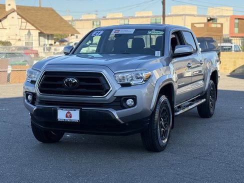 Certified 2021 Toyota Tacoma TRD Sport image 5