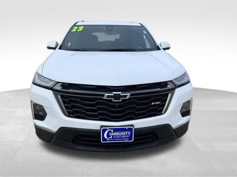 Used 2023 Chevrolet Traverse RS w/ LPO, Floor Liner Package image 3