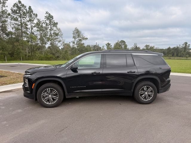 Used 2026 Chevrolet Traverse LT AWD/4WD image 16