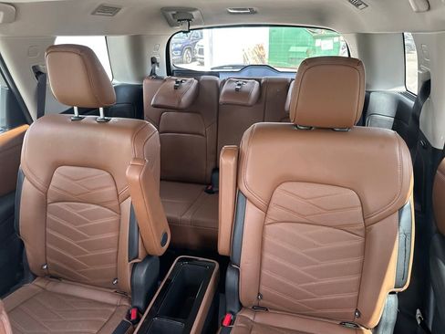 Used 2024 Nissan Pathfinder Platinum FWD image 51