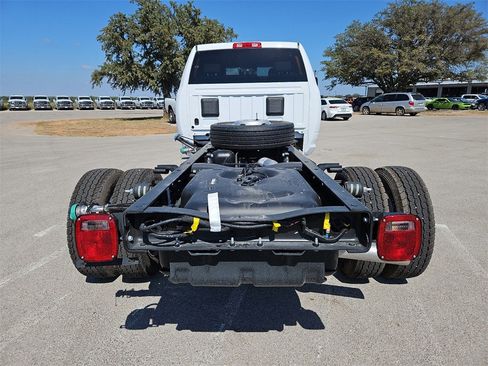 New 2026 RAM 5500 Tradesman w/ Chrome Appearance Group image 5