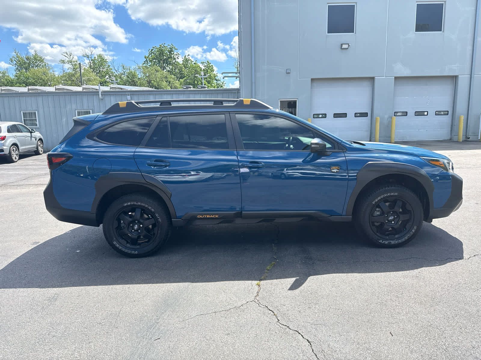 Used 2024 Subaru Outback Wilderness AWD/4WD image 2