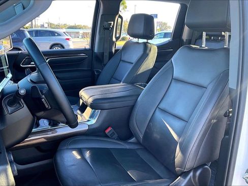 Used 2024 Chevrolet Silverado 1500 RST w/ Convenience Package II image 18