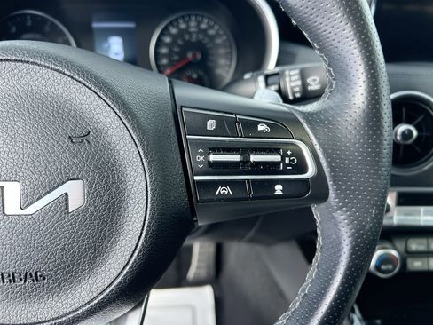 Certified 2023 Kia Stinger GT-Line image 17