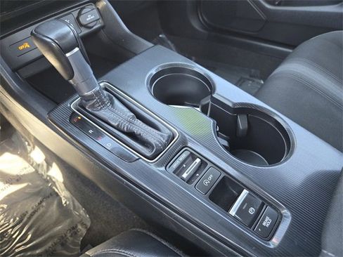 Used 2022 Honda Civic Sport image 14
