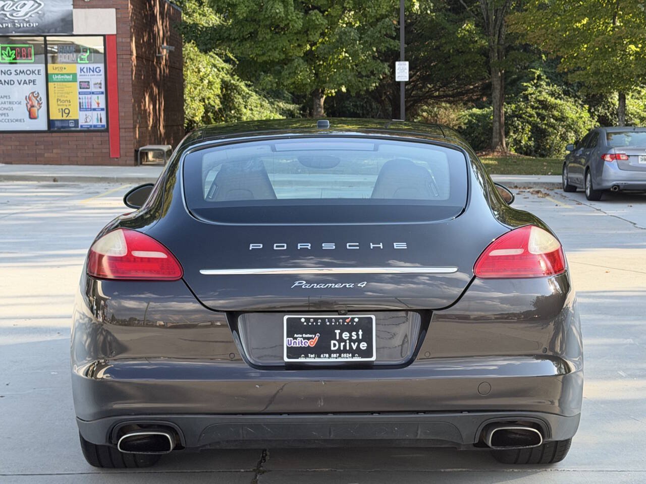 Used 2012 Porsche Panamera 4 AWD/4WD image 22