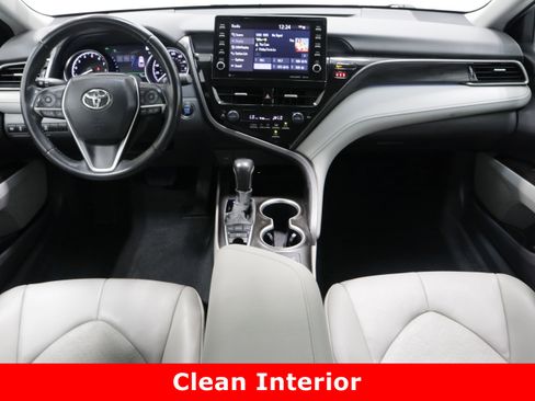 Used 2024 Toyota Camry XLE image 31