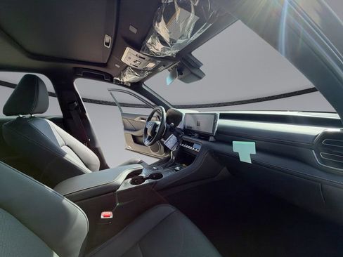 Used 2026 Lexus IS 350 F Sport w/ Accessory Package Z1 RWD image 15