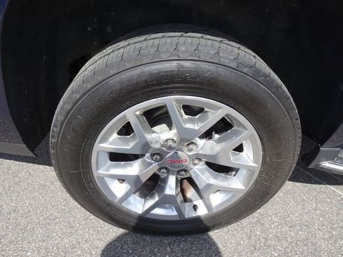 Used 2017 GMC Yukon XL SLT w/ Open Road Package image 39