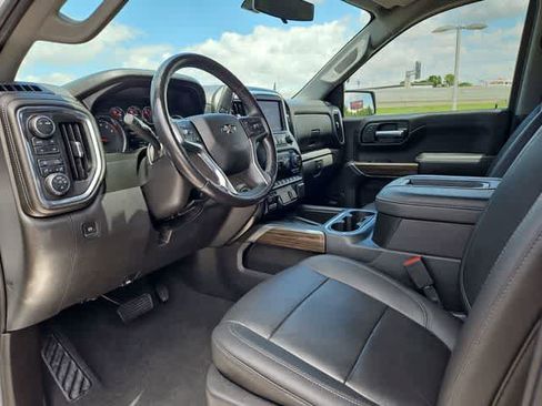 Used 2021 Chevrolet Silverado 1500 LT Trail Boss w/ LT Trail Boss Premium Package AWD/4WD image 10
