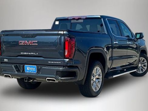 Used 2021 GMC Sierra 1500 Denali w/ Technology Package AWD/4WD image 6