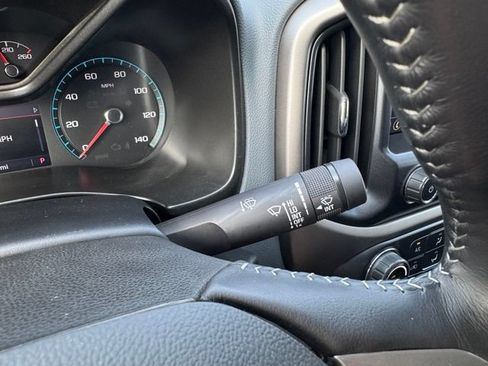 Used 2021 Chevrolet Colorado Z71 AWD/4WD image 29
