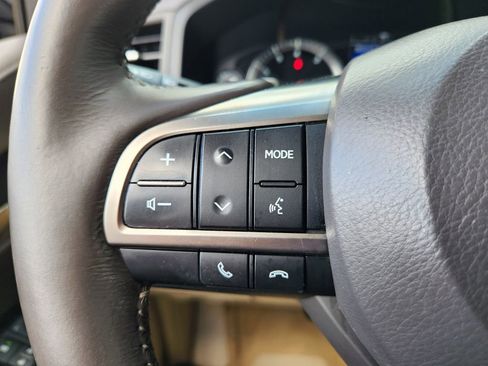 Used 2017 Lexus LX 570 4WD w/ Luxury Package image 29