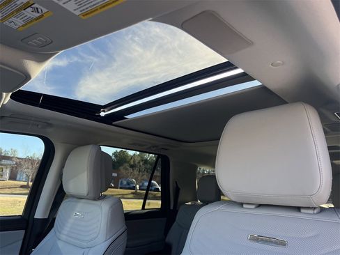 New 2026 Ford Expedition Max Platinum w/ Platinum Ultimate Package image 9