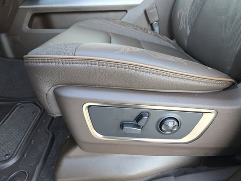 New 2026 RAM 1500 Limited image 21