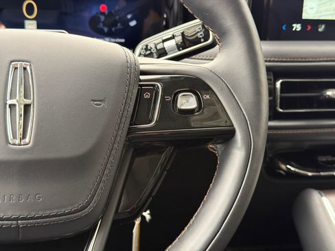 New 2026 Lincoln Aviator Reserve image 25