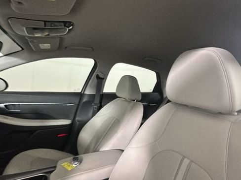 Used 2023 Hyundai Sonata SEL FWD image 12
