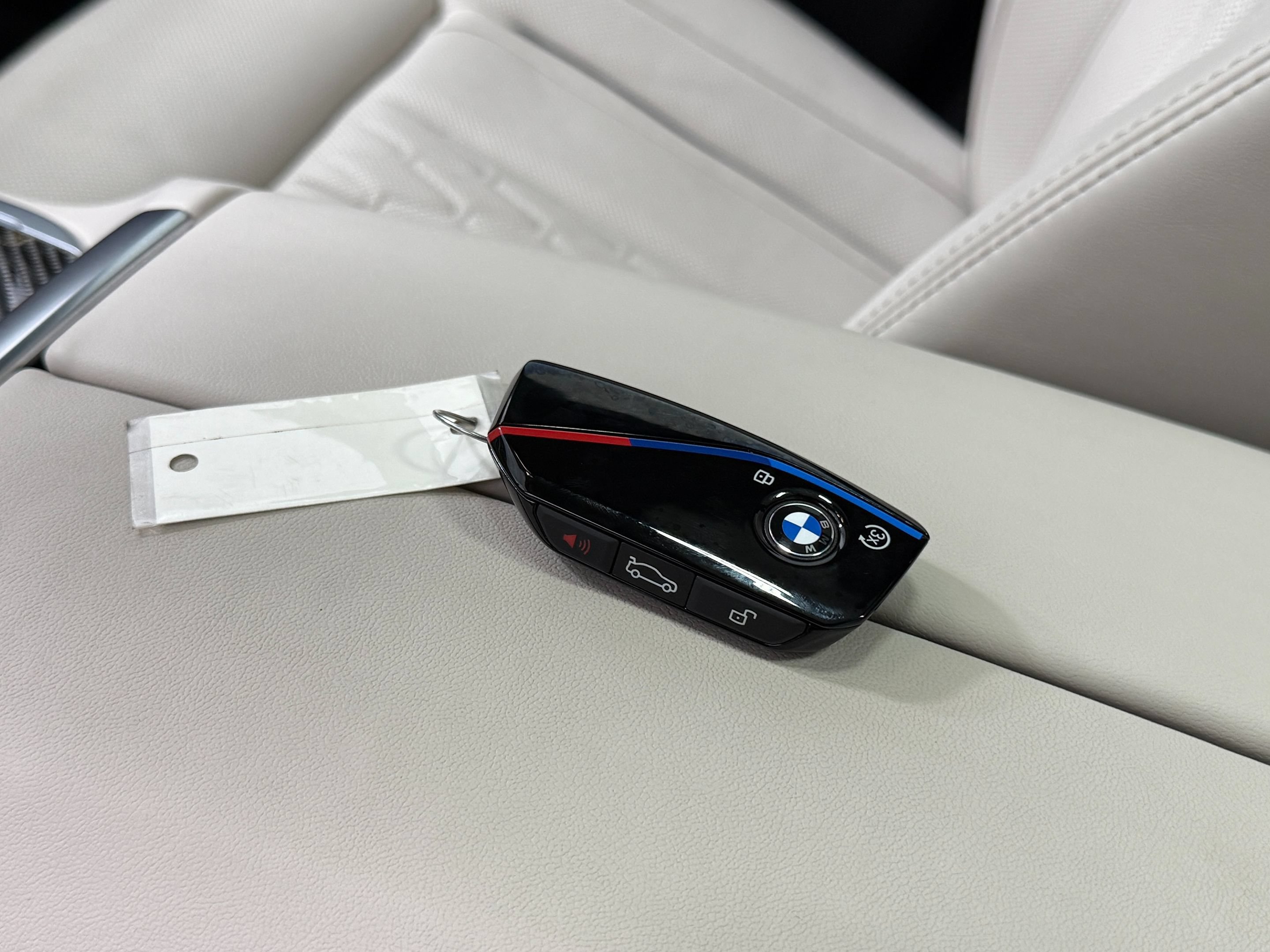 Used 2026 BMW X5 M60i AWD/4WD image 48