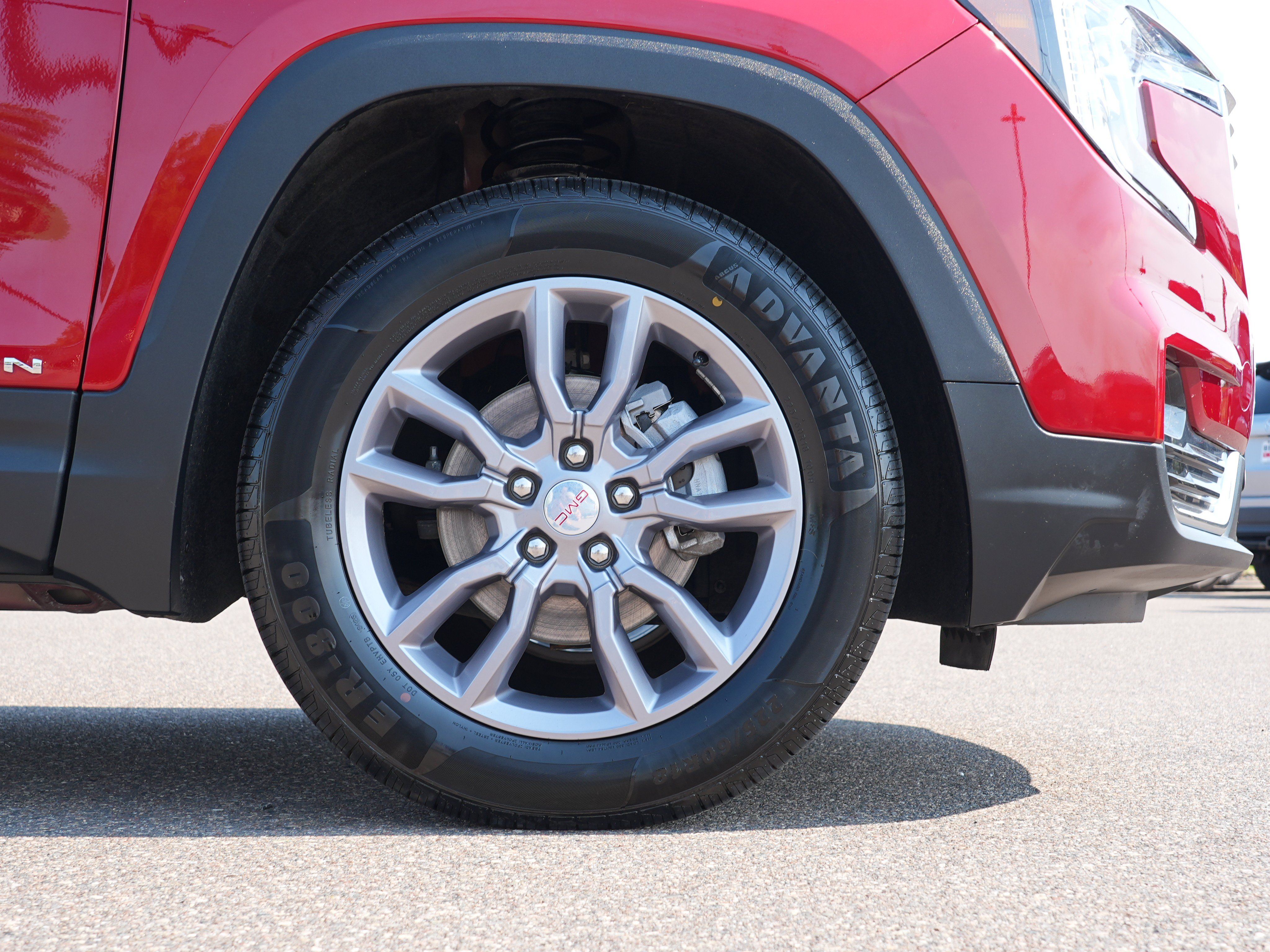 Used 2023 GMC Terrain SLT AWD/4WD image 11