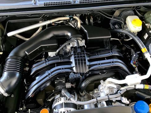 Used 2024 Subaru Crosstrek 2.5i Limited image 32