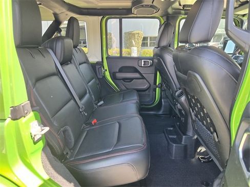 Used 2019 Jeep Wrangler Unlimited Rubicon image 18