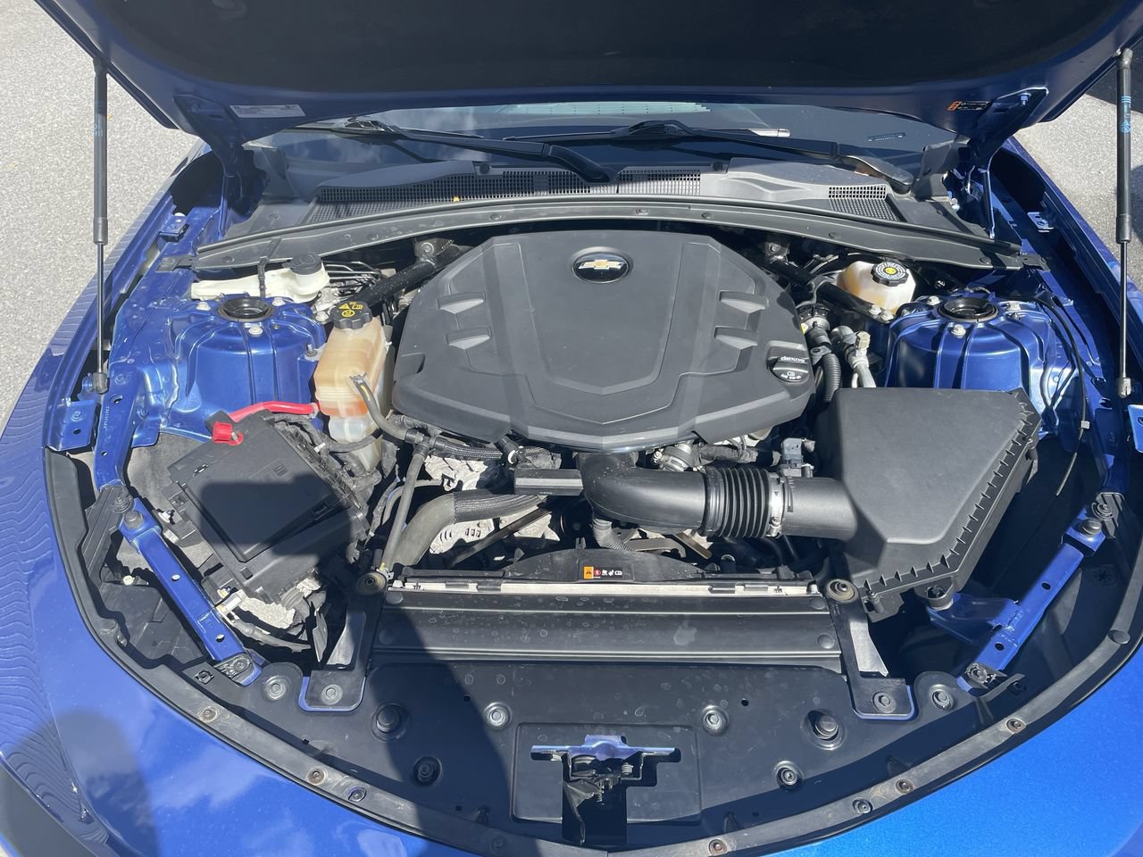 Used 2023 Chevrolet Camaro LT RWD image 40