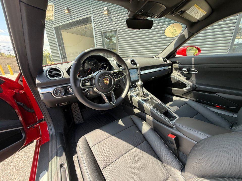 Certified 2025 Porsche 718 Cayman RWD image 12