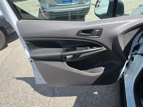 Used 2022 Ford Transit Connect XL FWD image 10