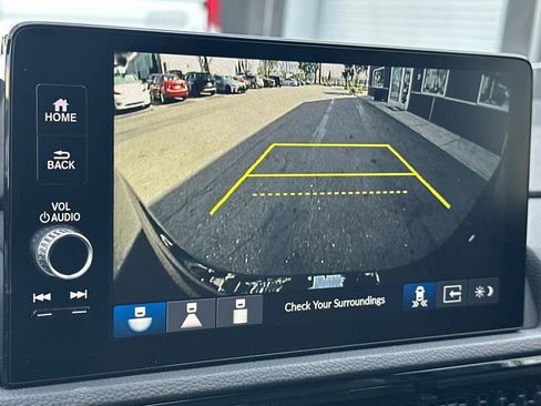 Used 2026 Honda CR-V Sport Touring image 18