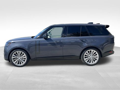 Certified 2024 Land Rover Range Rover SE AWD/4WD image 3