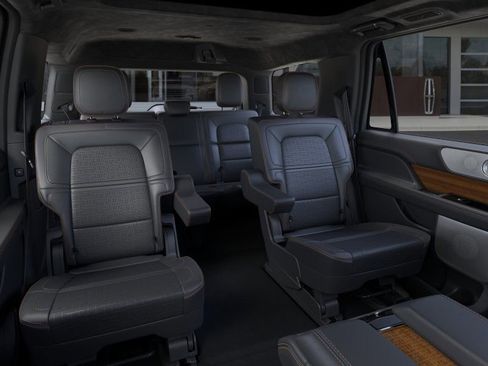 New 2023 Lincoln Navigator Black Label image 11