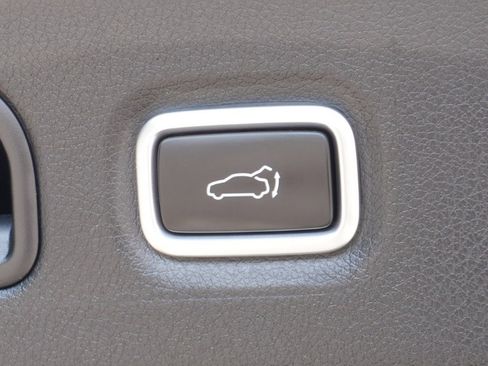 Used 2021 Kia Stinger GT2 image 7